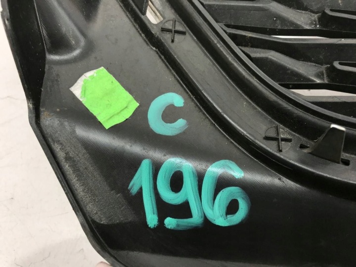 SEAT OE 6JA853668 CALANDRE RADIATEUR