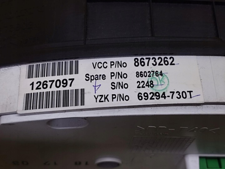 VOLVO S60 2.4 D COMPTEUR 8673262