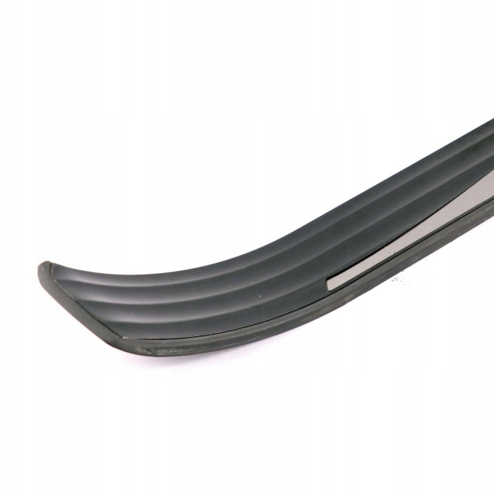BMW E60 E61 PROTECTION MOULURE SEUIL DROIT AVANT