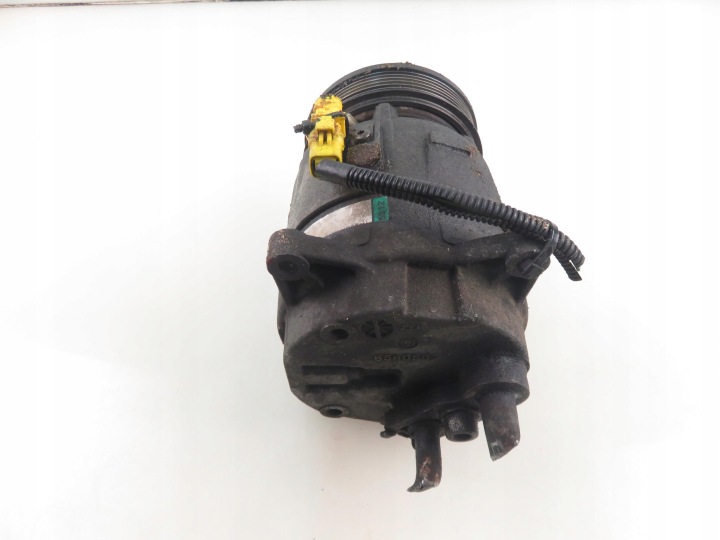 COMPRESSEUR DE CLIMATISATION CITROEN C5 I 2.0 HDI 1135512