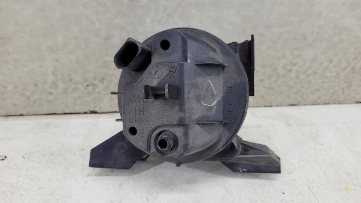 SKODA OCTAVIA MK2 II 2 PHARES ANTIBROUILLARD AVANT DROIT AVANT 1C0941700B