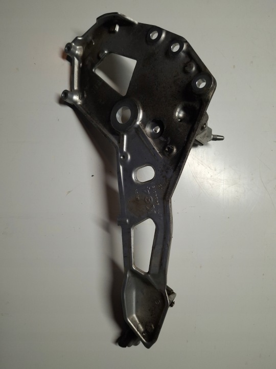 SET PODNOZEK GAUCHE BMW F900 XR K84 8404015