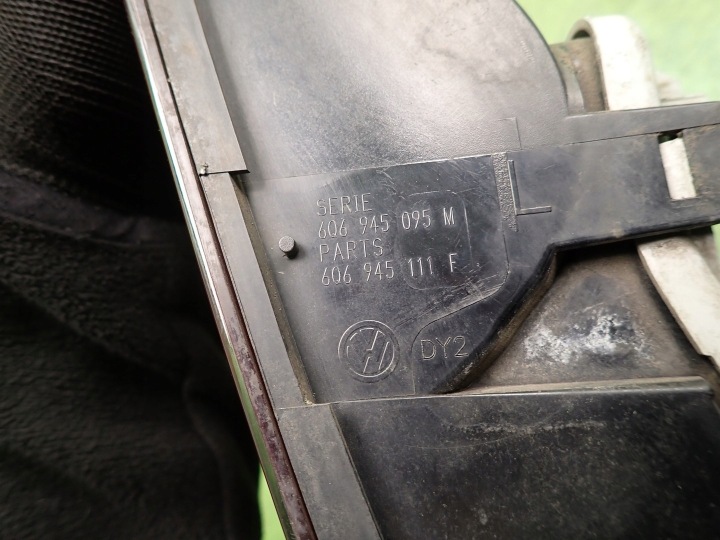 PHARE GAUCHE ARRIÈRE ARRIÈRE VW POLO IV 9N LIFT 06R 6Q6945095M 6Q6945111F