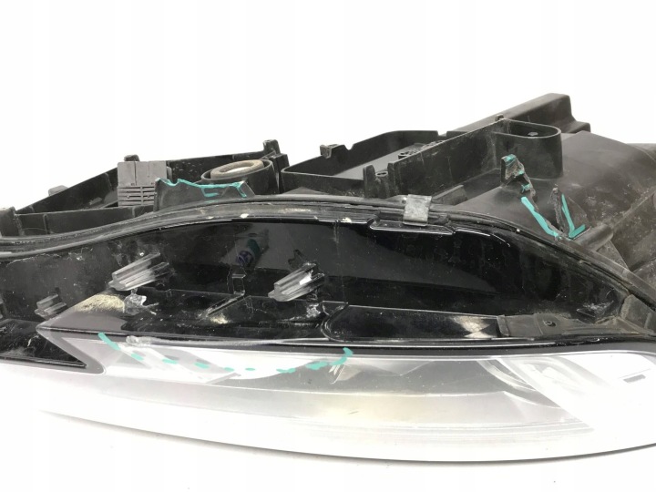 PHARE DROITE AVANT AVANT AUDI A4 B9 8W COMPLET LED 8W0941034B