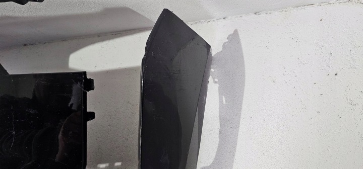 PARE-CHOCS AVANT AVANT VOLVO EX30 2024