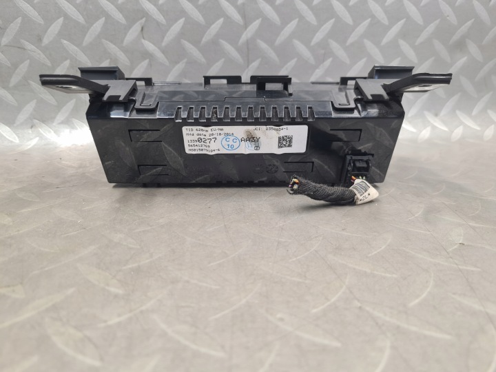 KIT RADIO MONITEUR ÉCRAN OPEL MERIVA II B CD300 KIT