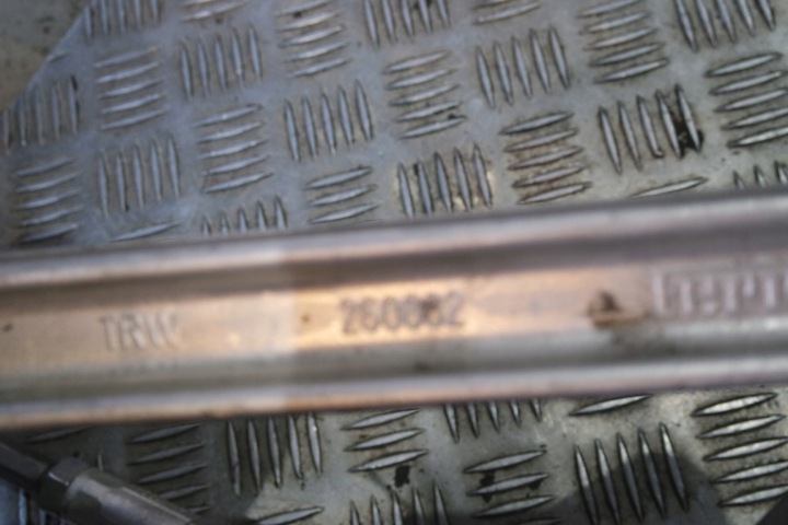 SUSPENSION ARRIÈRE GAUCHE FERRARI PORTOFINO 338116 1 ZAW211 ZAW208 ZAW214