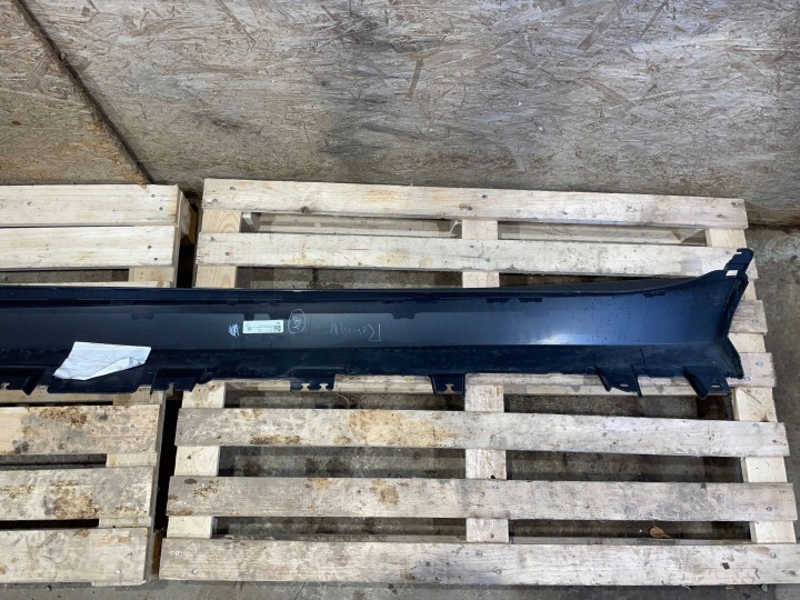 BMW X5 G05 18- MODULE MOULURE SEUIL DROITE REVÊTEMENT SUR SEUIL