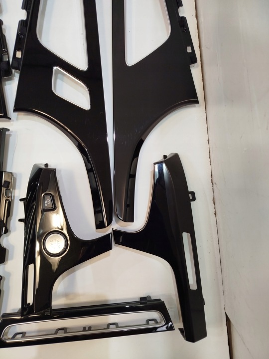 BAGUETTES DÉCORS AUDI Q7 4M SOMBRE BOIS NOIR PIANO ENSEMBLE EN TRÈS BON ÉTAT