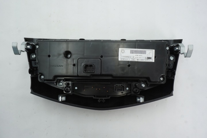 PANNEAU CLIMATISATION NISSAN QASHQAI J11 275004EA1A