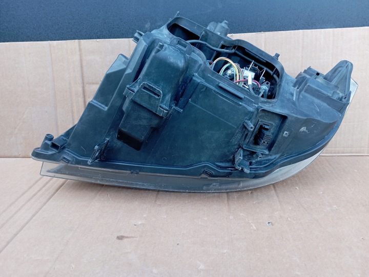 PHARE AVANT AVANT DROITE BMW 3 III E90 E91 XÉNON 6942744 63116942744