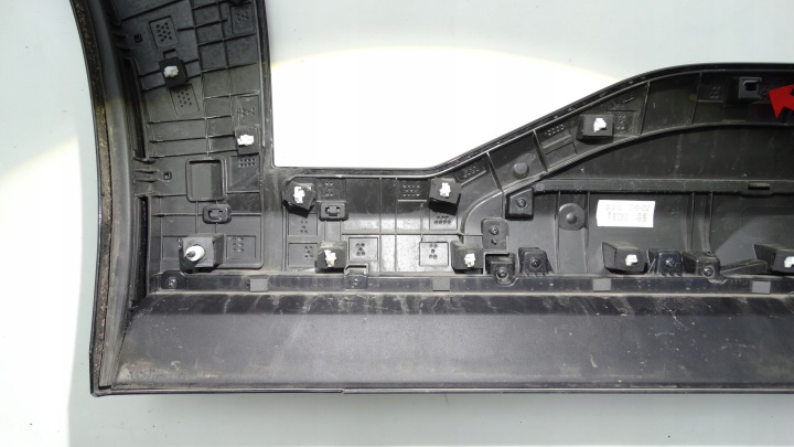 KIA EV9 MV GT-LINE 2023- MOULURE EXTÉRIEUR PORTES ARRIÈRE GAUCHE 87733-DO300