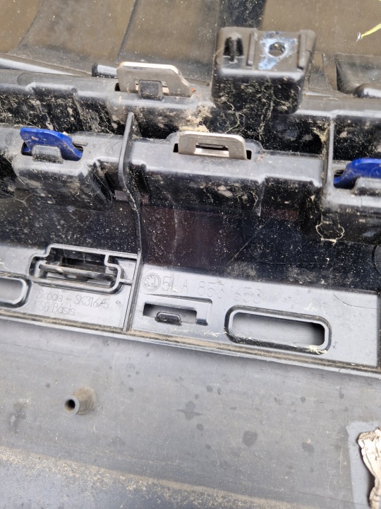 PARE-CHOCS AVANT SKODA ENYAQ 5L