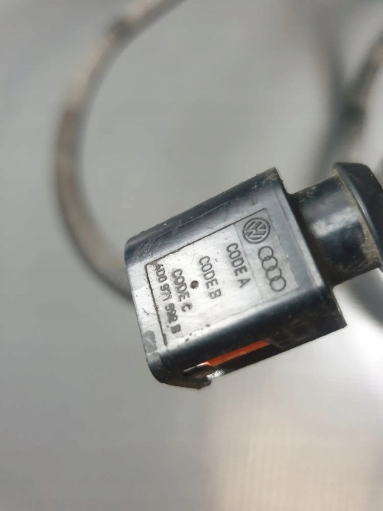 FAISCEAU DE CÂBLES CÂBLES AUDI A6 AVANT (4F5, C6) 1K0973751 2.0L DIESEL 2006
