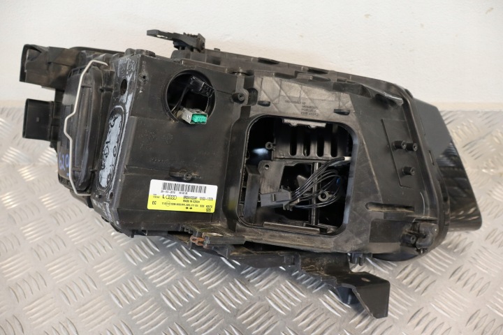 PHARE AVANT AVANT GAUCHE AUDI Q5 I XÉNON 8R0941003AF 2008-2011