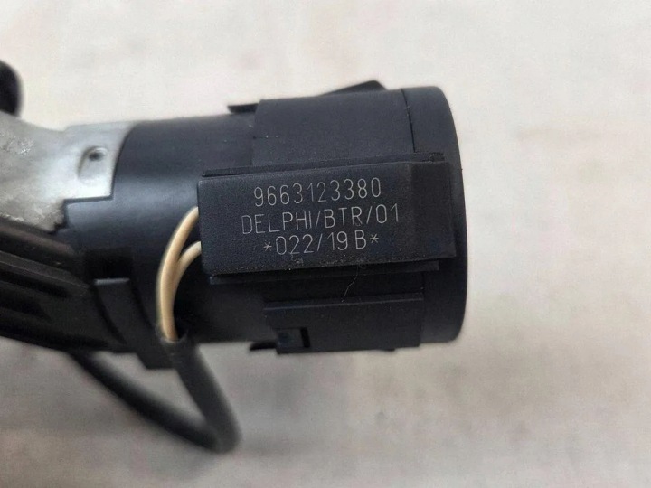 CONTACTEUR D'ALLUMAGE PEUGEOT 3008 9663123380 1.6L DIESEL 80KW 2011