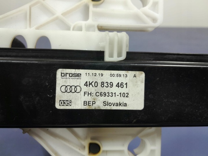 AUDI A6 C8 BERLINE ÉLÉVATEUR VITRES ARRIÈRE ARRIÈRE GAUCHE 4K0839461