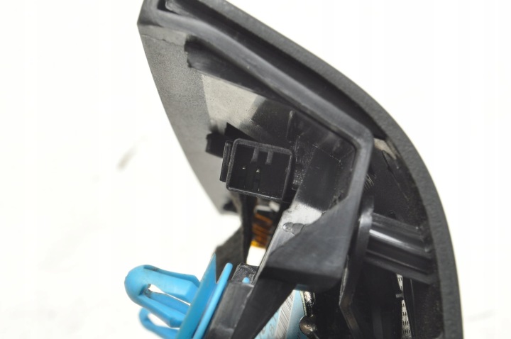 VOLVO S60 II V60 TRIANGLE PROTECTION RÉTROVISEURS INTÉRIEURE LIFT 8635795 30781067