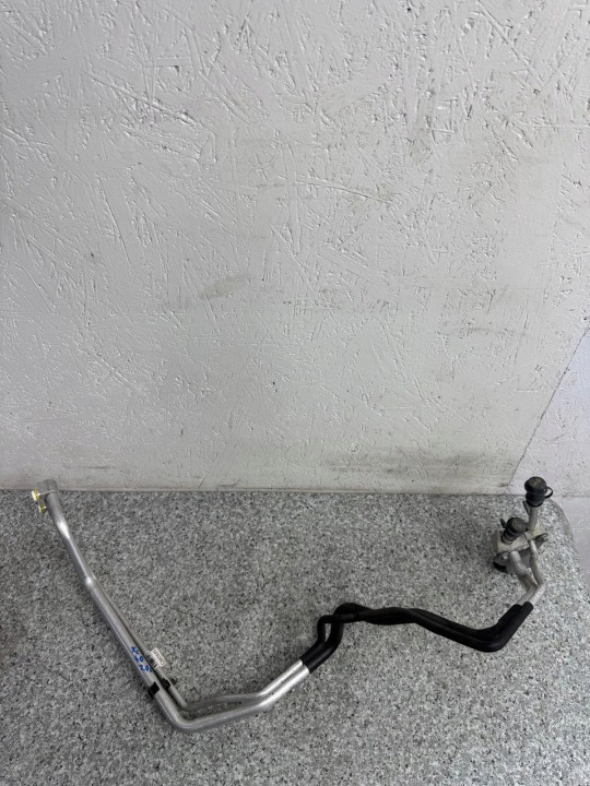 TUYAU TUYAU FIL CLIMATISATION VOLVO XC40 2017-2024 31694883 2.0 D4