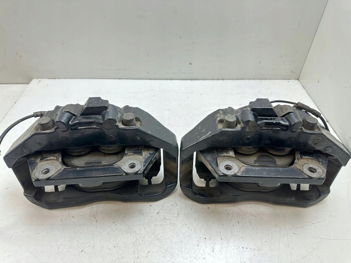 2005 BMW M5 KIT DE FREIN 2282808