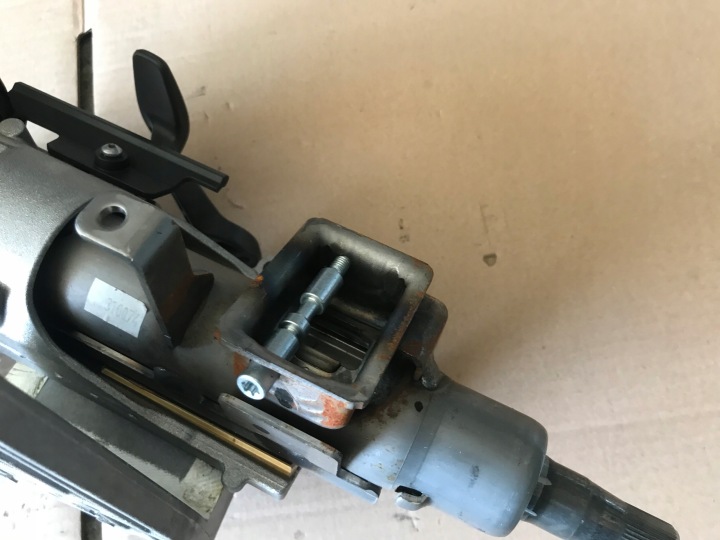 CAPTUR I 13- 2013- COLONNE DIRECTION SUPPORT 488106771R EUROPE