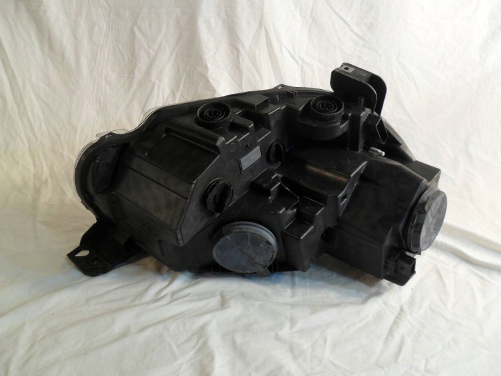 PROJECTEUR AVANT CÔTÉ GAUCHE PEUGEOT RIFTER 90146193