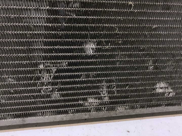 MERCEDES E CLASSE W212 RADIATEUR EAU A2045003703
