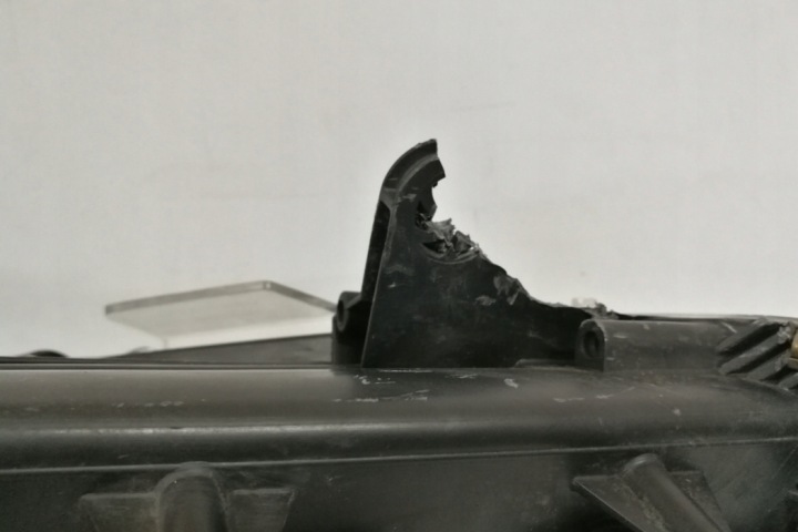 PHARE GAUCHE AVANT MERCEDES-BENZ SLK (R171) 15630900 2005