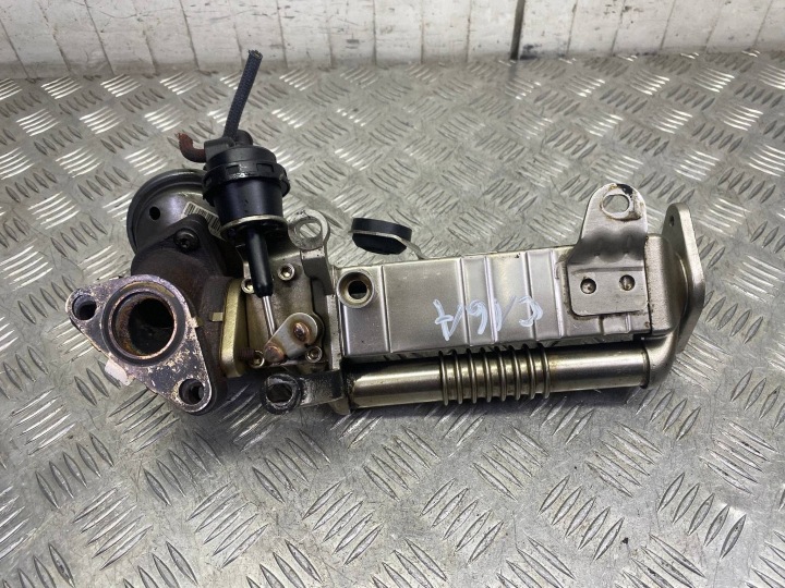 RADIATEUR GAZ D'ÉCHAPPEMENT EGR MINI R55 R56 R57 R58 R59 R60 1.6 2.0 D N47 7823319