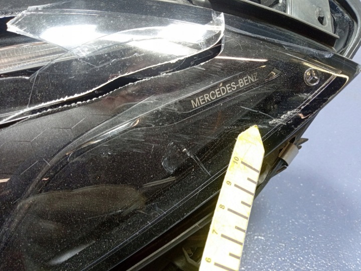 MERCEDES CLE W236 PROJECTEUR GAUCHE PHARE AVANT EUROPE A2369060101