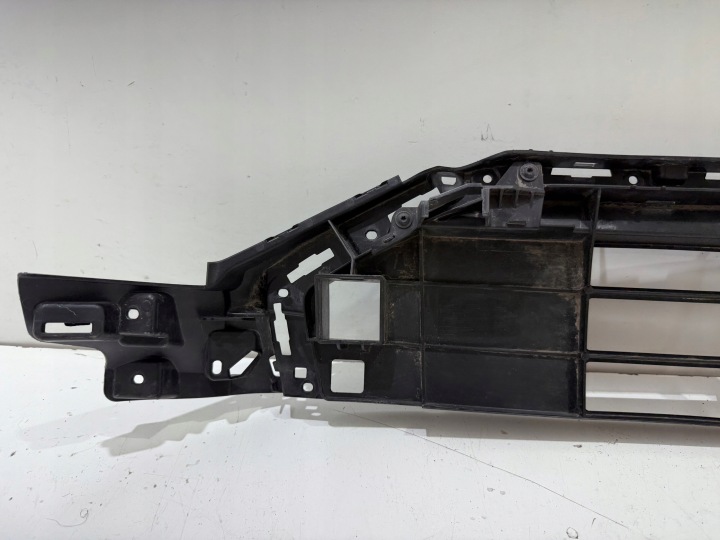 AUDI A6 C8 4K0 CHÂSSIS RENFORCEMENT GRILLE DE RADIATEUR