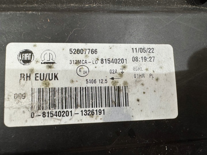 FIAT 500 LIFT PHARES ANTIBROUILLARD AVANT DROIT GAUCHE 52007766 52007767