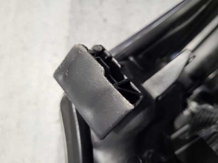 TOYOTA VERSO LIFT XÉNON AVANT CÔTÉ GAUCHE PHARE AVANT 811500F181