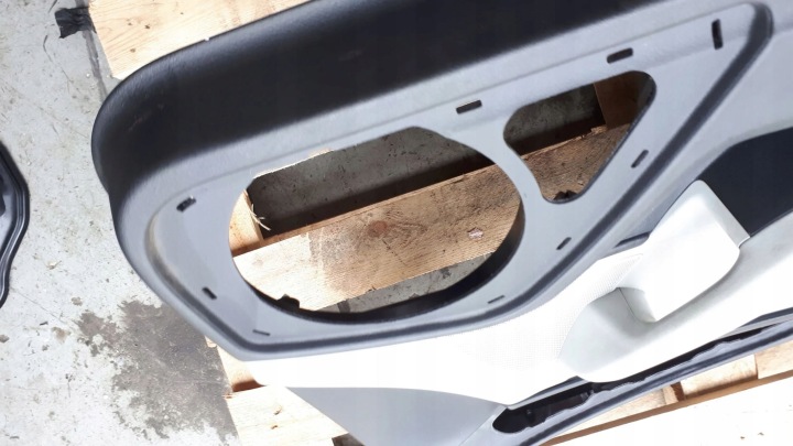S6 C7 4G A6 COLLECTEUR PORTES GAUCHE AVANT CUIR EUROPE