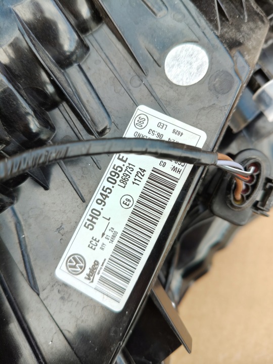 VW GOLF VIII JEU PHARE ARRIÈRE BERLINE COMPACTE 5H0945095E 096E 093F 094F