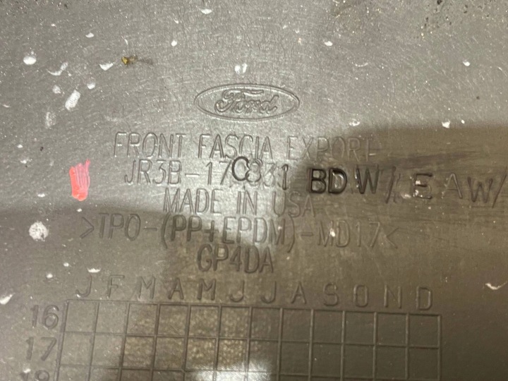 FORD MUSTANG MK6 VI LIFT 17-23 PARE-CHOCS AVANT AVANT