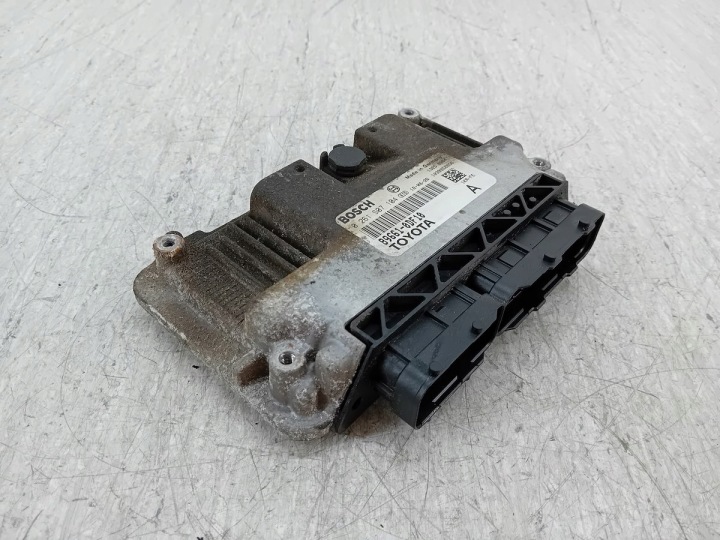 ORDINATEUR CONTRÔLEUR TOYOTA YARIS III 89661-0DF10 0261S07104 1.0 VVT-I