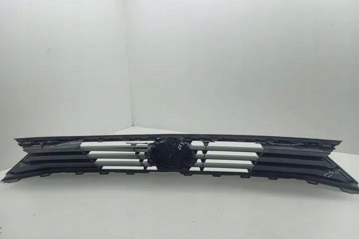 GRILLE VW PASSAT VARIANT B8 (3G5) 3G0853653D 1.6L DIESEL 88KW 2016