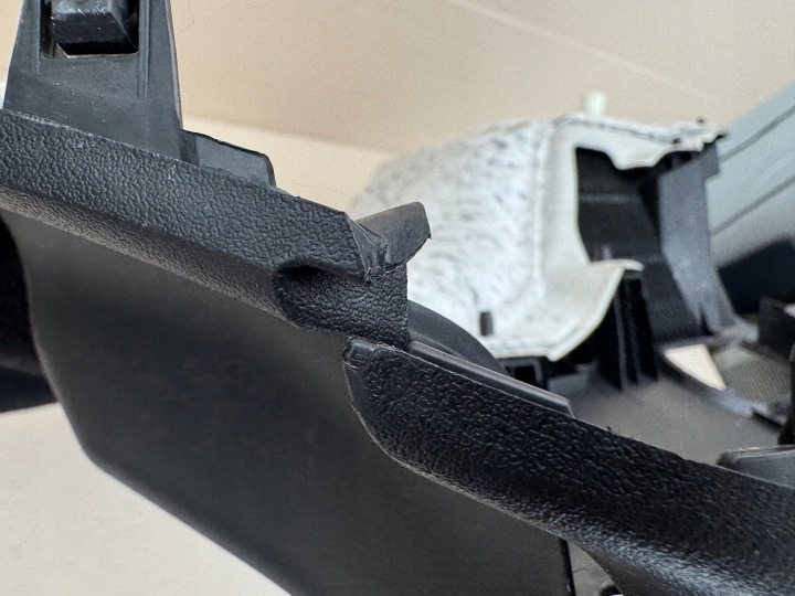 MAZDA CX-5 II 2 19R- COLLECTEUR GARNITURE COUVERCLES DE COFFRE DROIT ARRIÈRE KB7W-68850