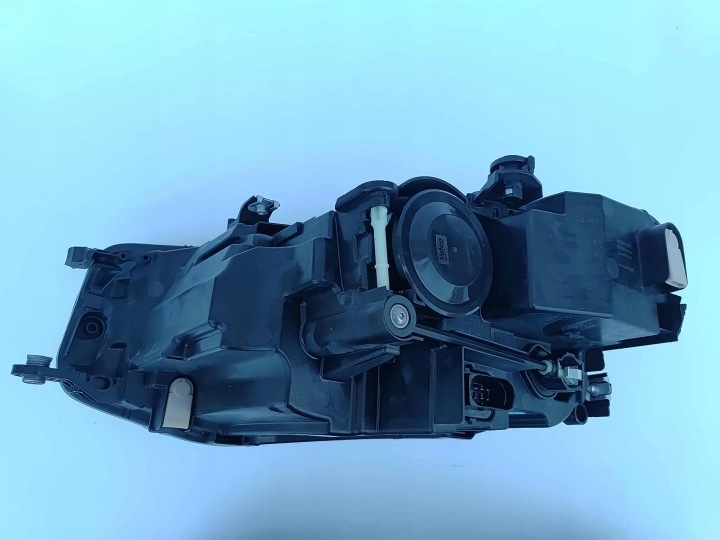 VOLKSWAGEN T-CROSS LIFT 23- PHARE DROITE AVANT AVANT MATRIX NEUF OE 6557
