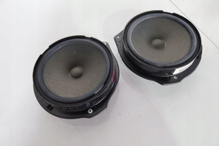 MERCEDES W207 HAUT-PARLEUR HAUT-PARLEURS 2048201902