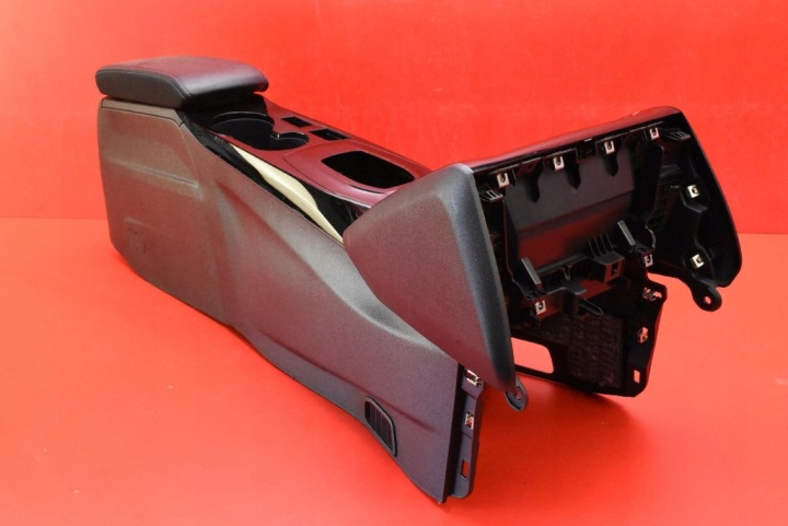TUNNEL CENTRAL ACCOUDOIR EUROPE PEUGEOT E208 2 II GT 21-