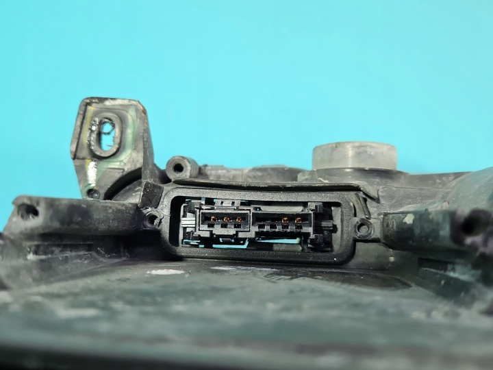 PROJECTEUR DROIT PHARE AVANT OPEL VECTRA C EUROPE