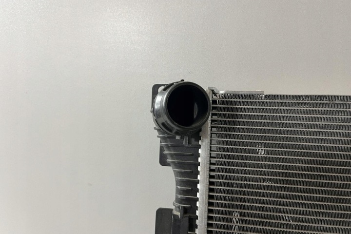 RADIATEUR EAU BMW 3 (F30, F80) 8652497 3.0L GASOLINE 240KW 2016