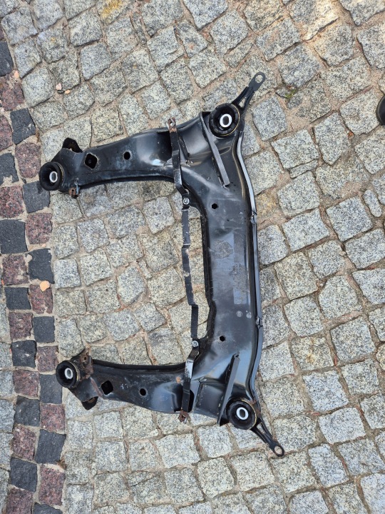 AUDI A4 B6 B7 BERCEAU CHÂSSIS CHÂSSIS AVANT POUTRE AVANT