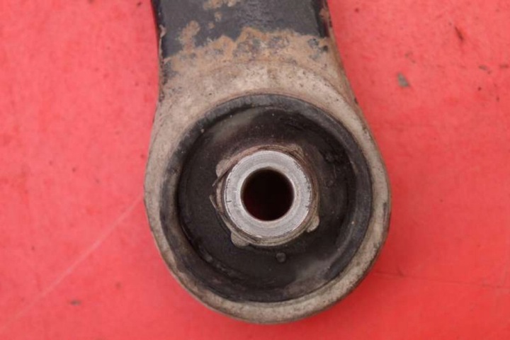 BRAS DE SUSPENSION GAUCHE AVANT 833548 PEUGEOT 3008 1 I 1.6 HDI 110 KM 10-13
