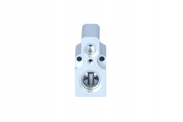 NRF 38496 SOUPAPE EXPANSIBLE CLIMATISATION