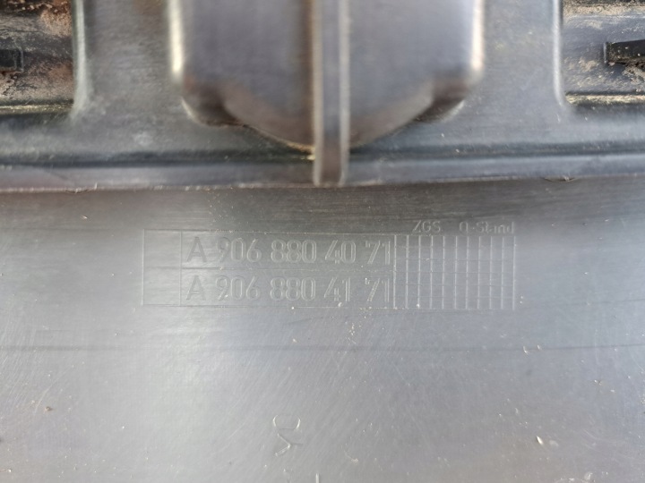 DEGRÉ REVÊTEMENT PARE-CHOCS ARRIÈRE SEUIL MERCEDES SPRINTER W906 A9068802571