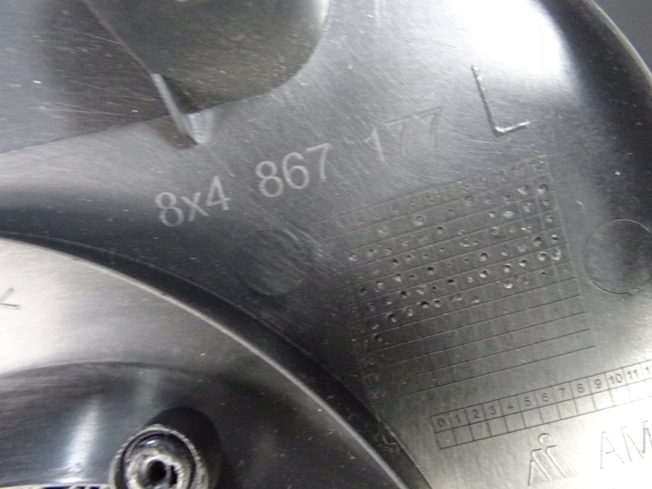 AUDI A1 8X LIFT GARNITURE COLLECTEUR PORTES GAUCHE AVANT 8X4867177 8X4867117 UK