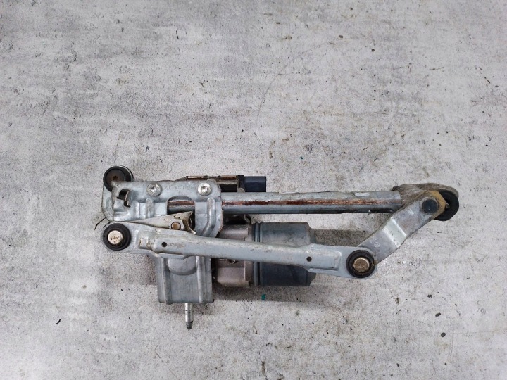 PETIT MOTEUR ESSUIE-GLACES GAUCHE VW GOLF PLUS I 3397020815 0390241945 BOSCH